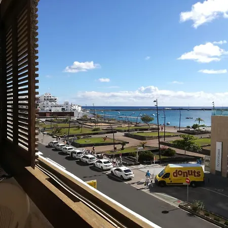 Arrecife Beach Front Апартаменты Арресифе