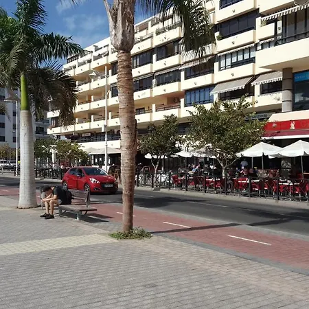 Arrecife Beach Front Арресифе